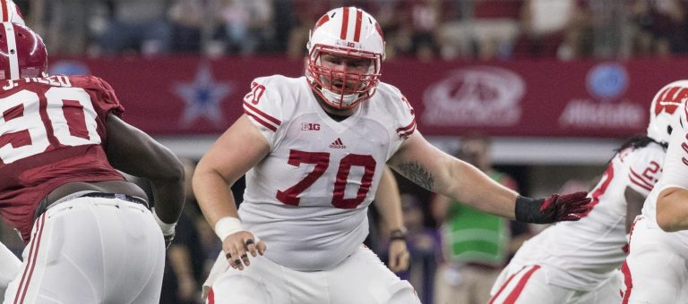 Voltz Announces Retirement From Football