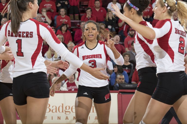 UW Volleyball #1 in National Coaches’ Poll For First Time Ever