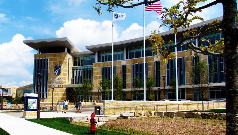 Technical Colleges Could See Tuition Freeze
