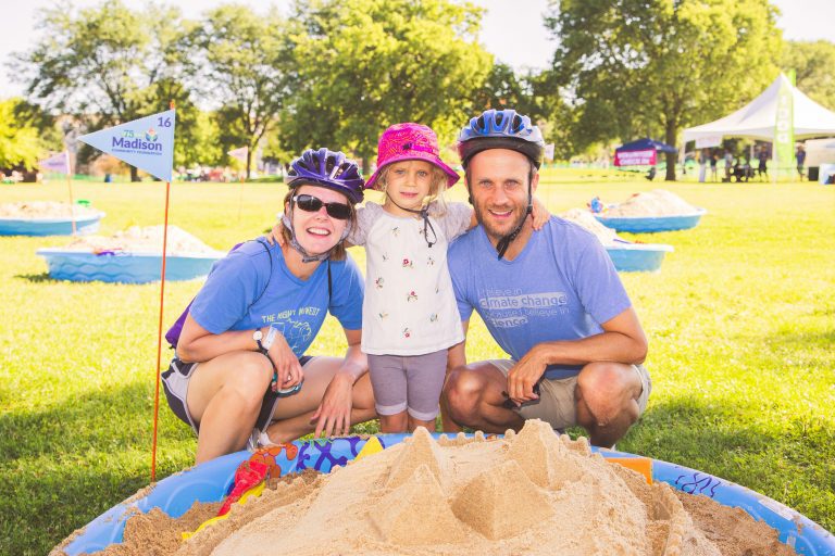 August 8: Clean Lakes Alliance Sandcastle Event