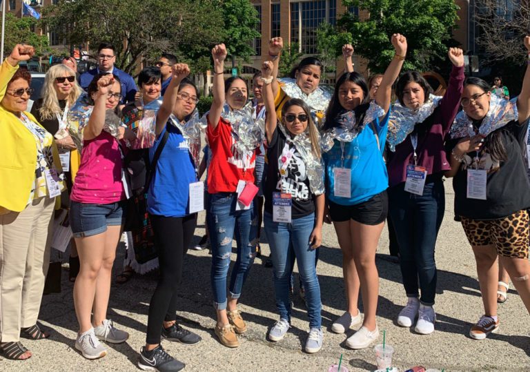 LULAC Members Protest “Kids in Cages” At Sen. Johnson’s Milwaukee Office