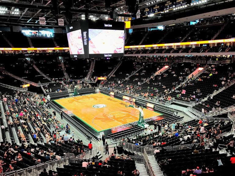 Milwaukee Bucks to host new indoor watch parties for NBA Finals