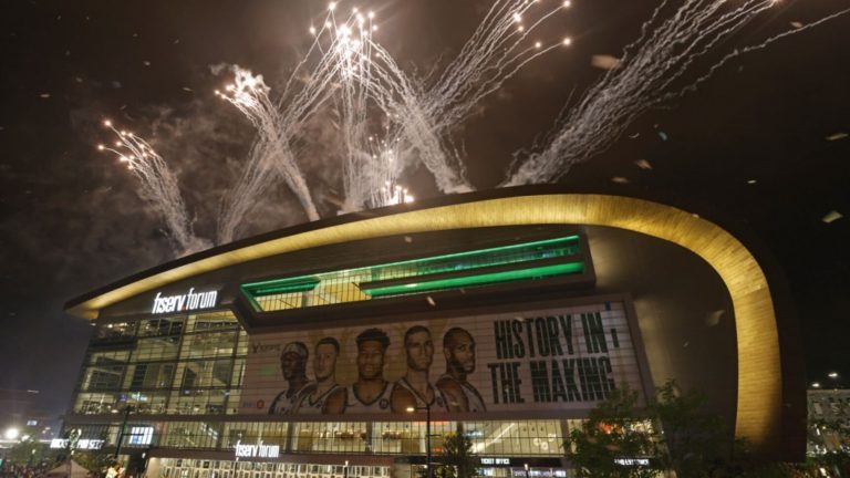 Milwaukee Bucks will hold championship parade Thursday