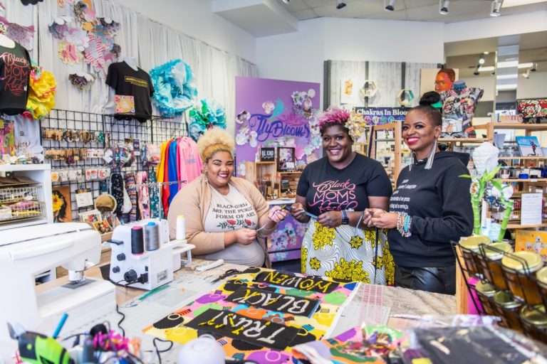 “When you walk into the Bronzeville Collective, you can see yourself.” Collaborative storefront features over 25 local brands, focusing on creatives of color