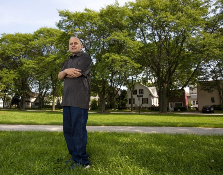 Will the end of pandemic-related unemployment benefits ease Wisconsin’s worker shortage?