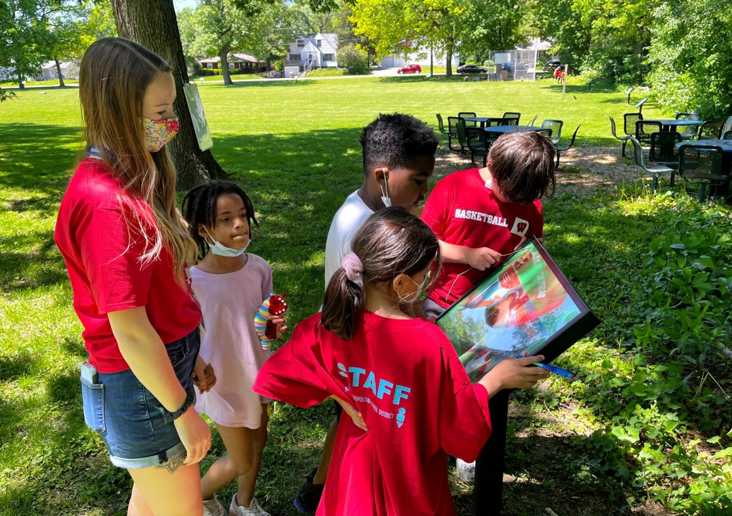 Learning beyond the four walls of the classroom. Lake View Elementary