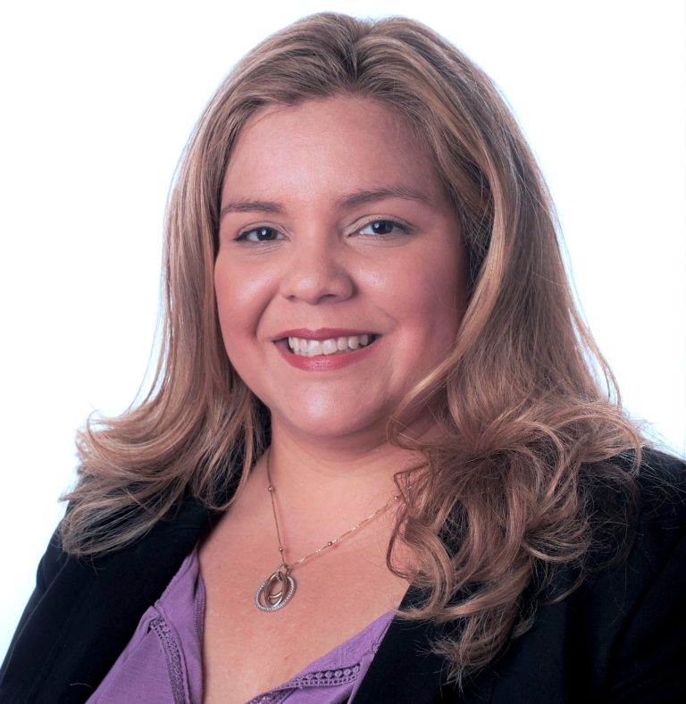 Dr. Maria Mora Pinzón works to improve access to Alzheimer’s disease services within the Latinx community