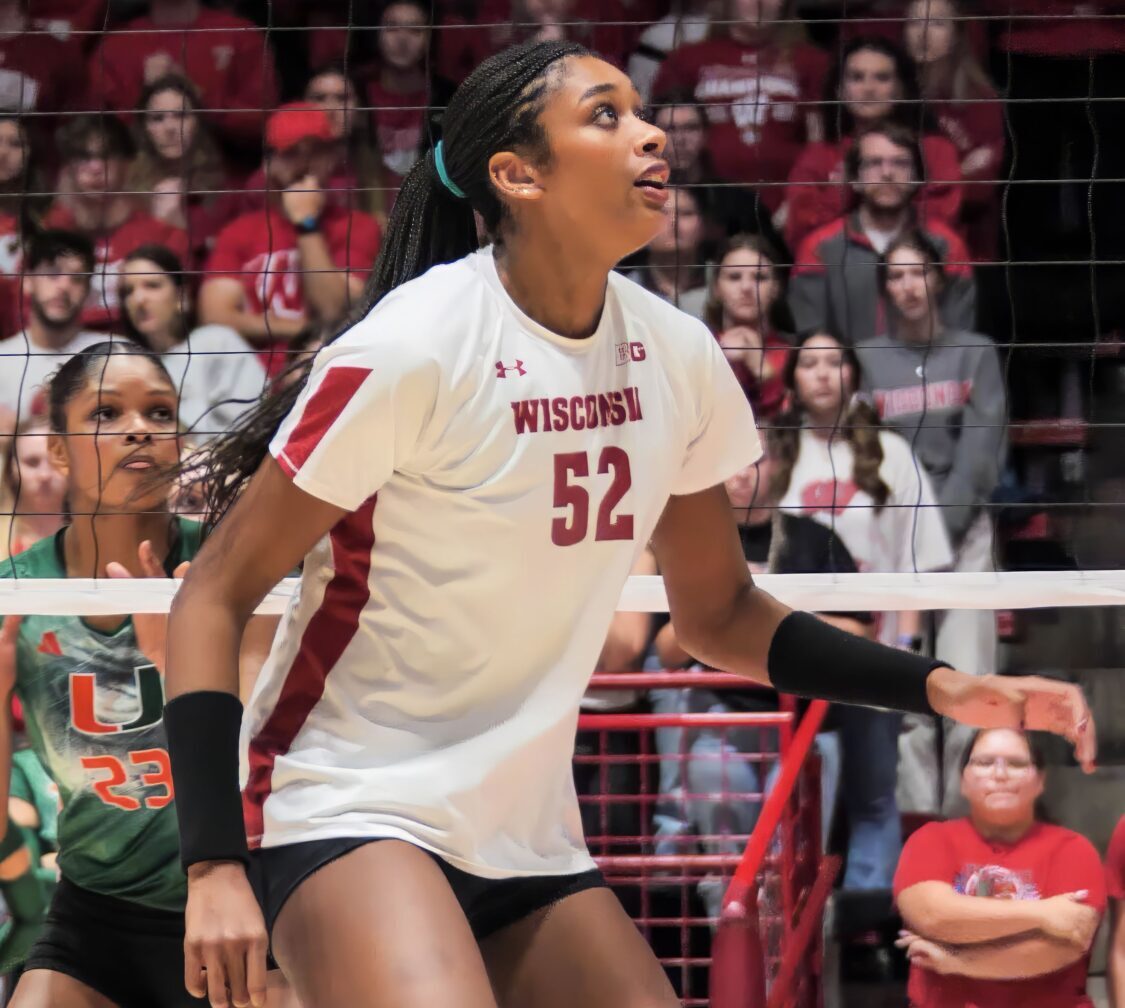 Badgers’ Carter Booth, Sarah Franklin to represent USA at upcoming NORCECA Women’s Final Six Pan American Cup