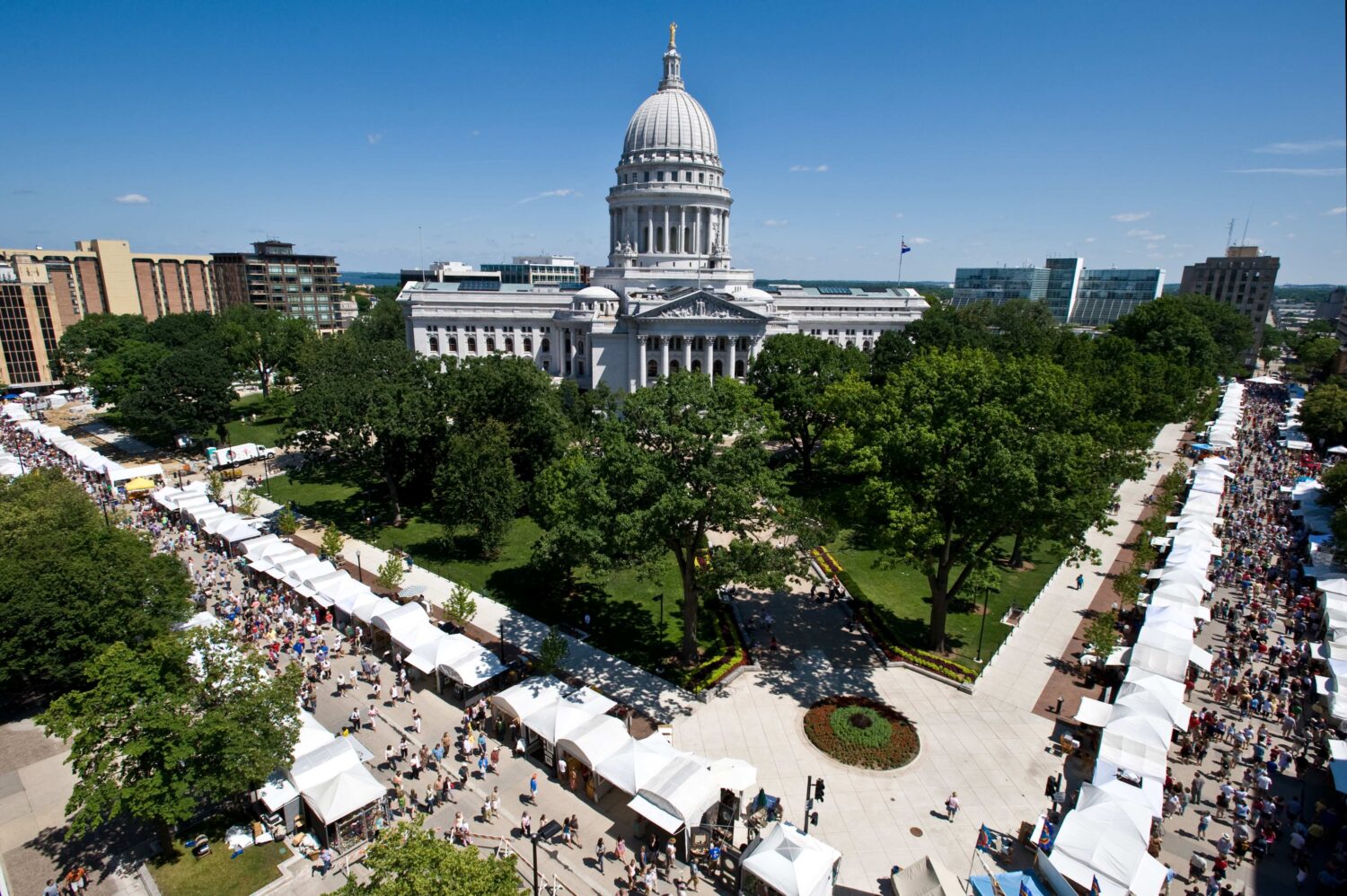 Art Fair on the Square returns to Madison featuring hundreds of artists