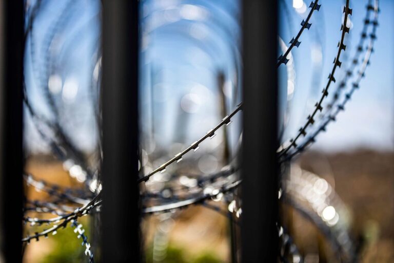 Appeals court blocks Biden administration from removing razor wire in border feud with Texas