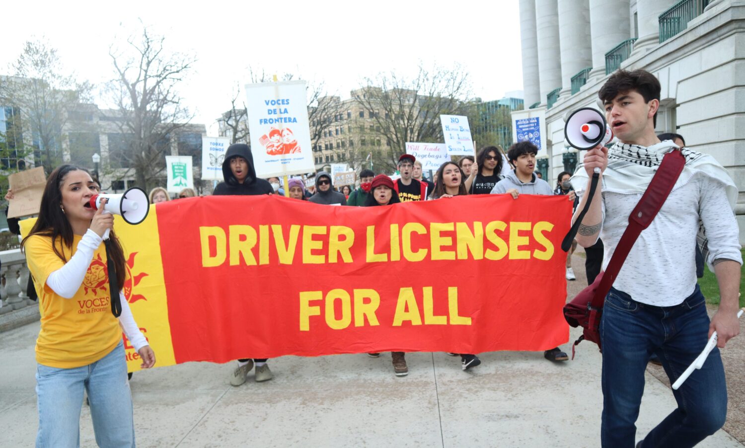 Thousands march to Wisconsin State Capitol in “A Day Without Immigrants and Workers” Thousands march to Wisconsin State Capitol in “A Day Without Immigrants and Workers”
