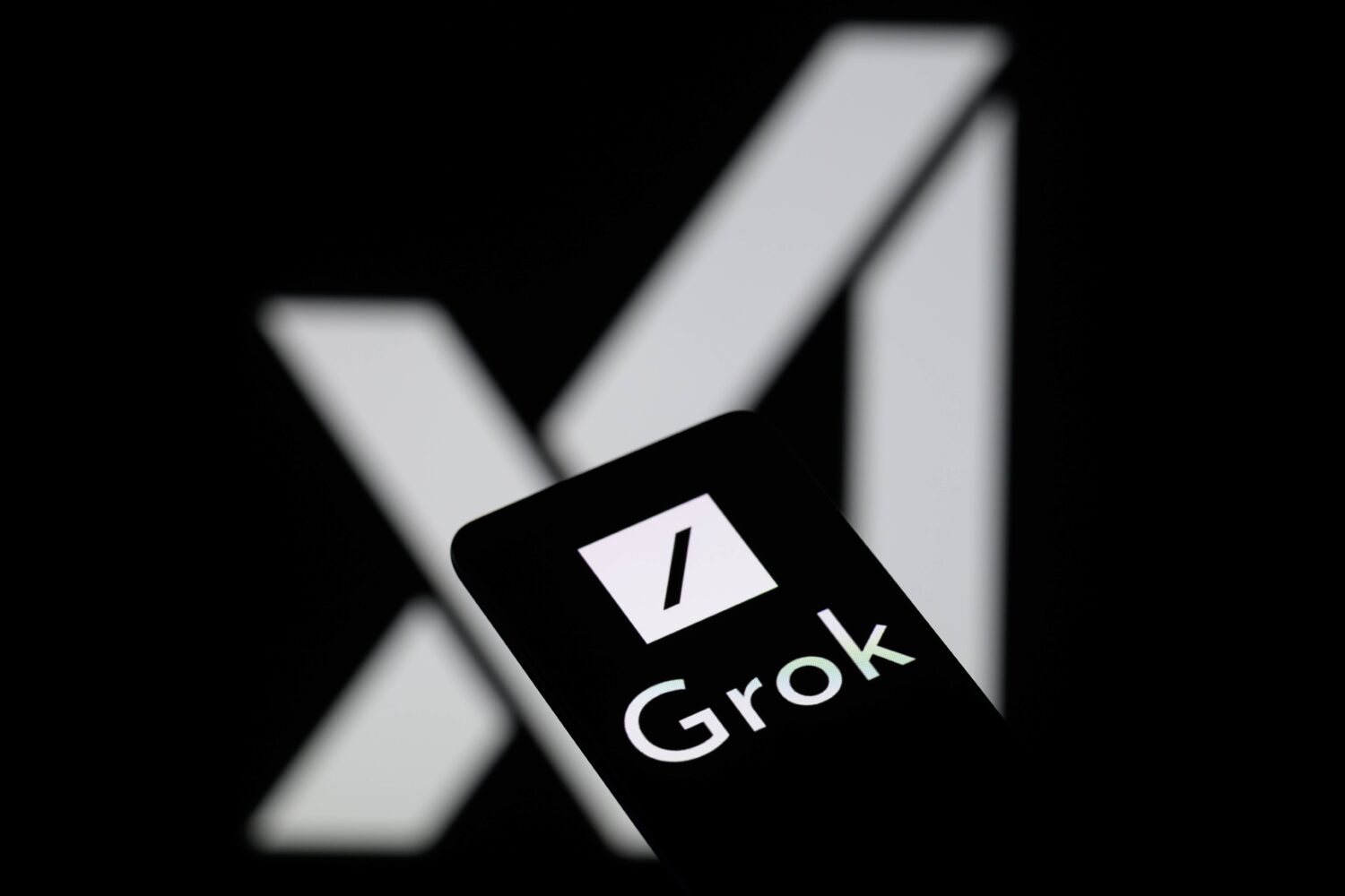 Elon Musk’s Grok AI chatbot brought up ‘white genocide’ in unrelated queries Elon Musk’s Grok AI chatbot brought up ‘white genocide’ in unrelated queries