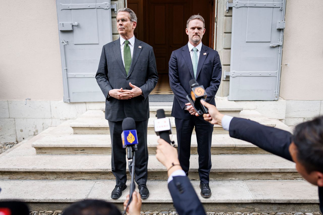 US and China agree to drastically roll back tariffs in major trade breakthrough US and China agree to drastically roll back tariffs in major trade breakthrough