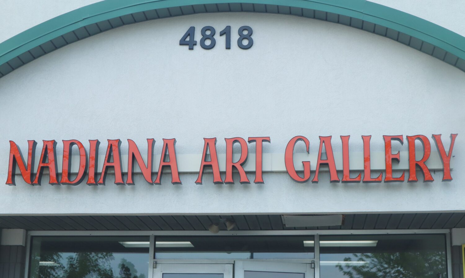 Nadiana Art Gallery to host opening reception for “Texture” tonight Nadiana Art Gallery to host opening reception for “Texture” tonight