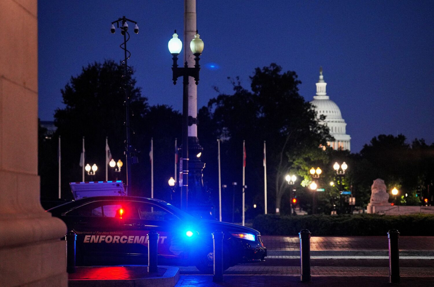 Trump declared federal control of DC police and is deploying the National Guard. Here’s how he is able to do it Trump declared federal control of DC police and is deploying the National Guard. Here’s how he is able to do it