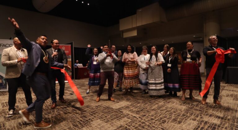 Hundreds gather in Milwaukee to hear from Tribal leaders and Native entrepreneurs at Indigenous Biz Con