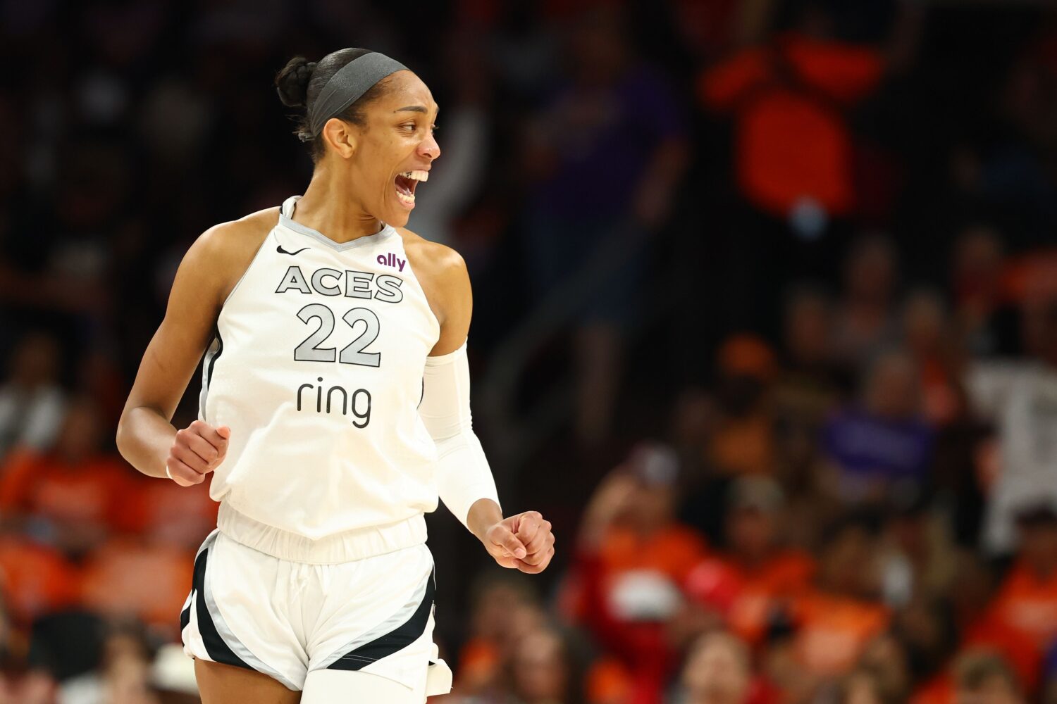 A’ja Wilson plays hero as Aces take commanding 3-0 lead over Mercury in WNBA Finals