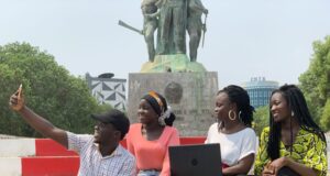 Selfless leadership in a selfie world