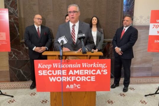 Milwaukee groups urge Trump Administration to provide work permits for long-term, law-abiding immigrants and citizenship for Dreamers