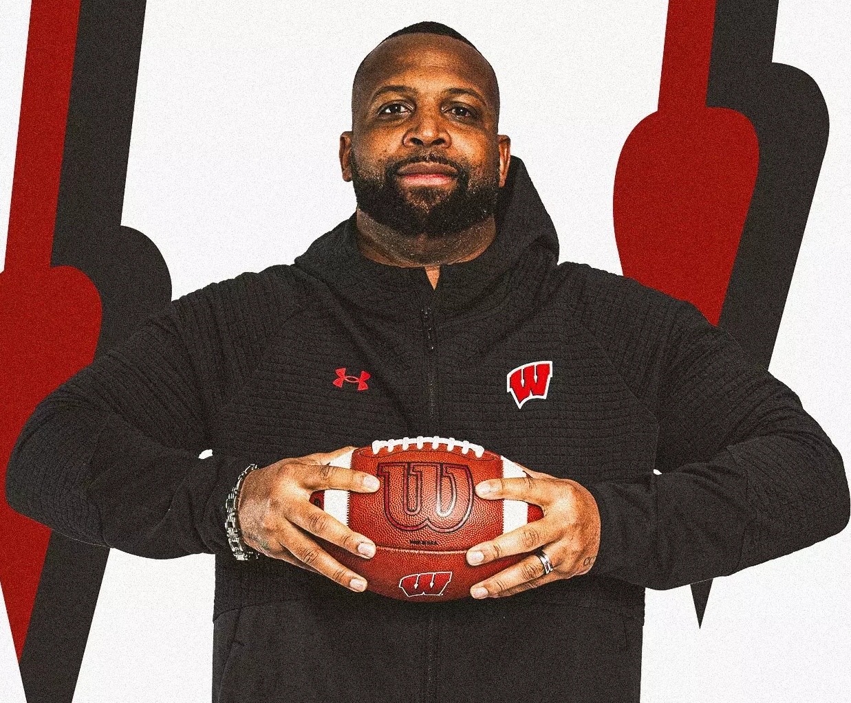 Badgers name Jayden Everett as new running backs coach