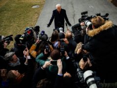 Trump’s approval rating with independents hits a new low ahead of the State of the Union