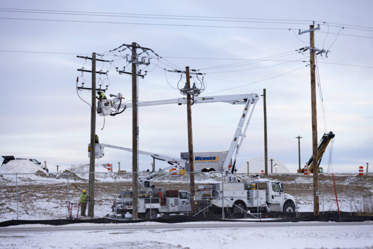 Competition intensifies over who builds Wisconsin’s grid as data centers drive power demand