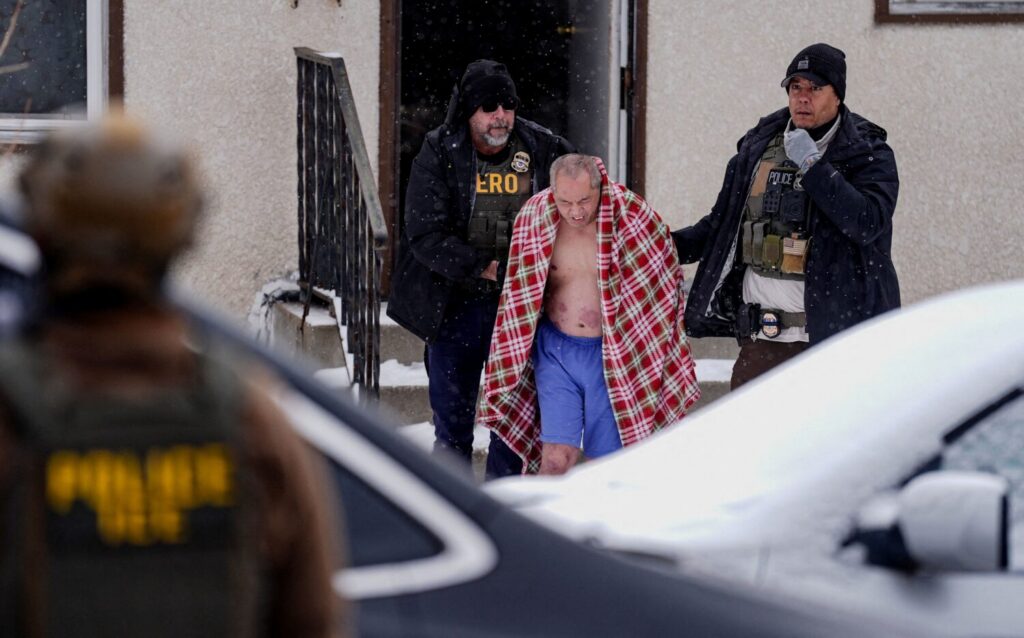 Minnesota county investigates federal agents’ removal of US citizen ...