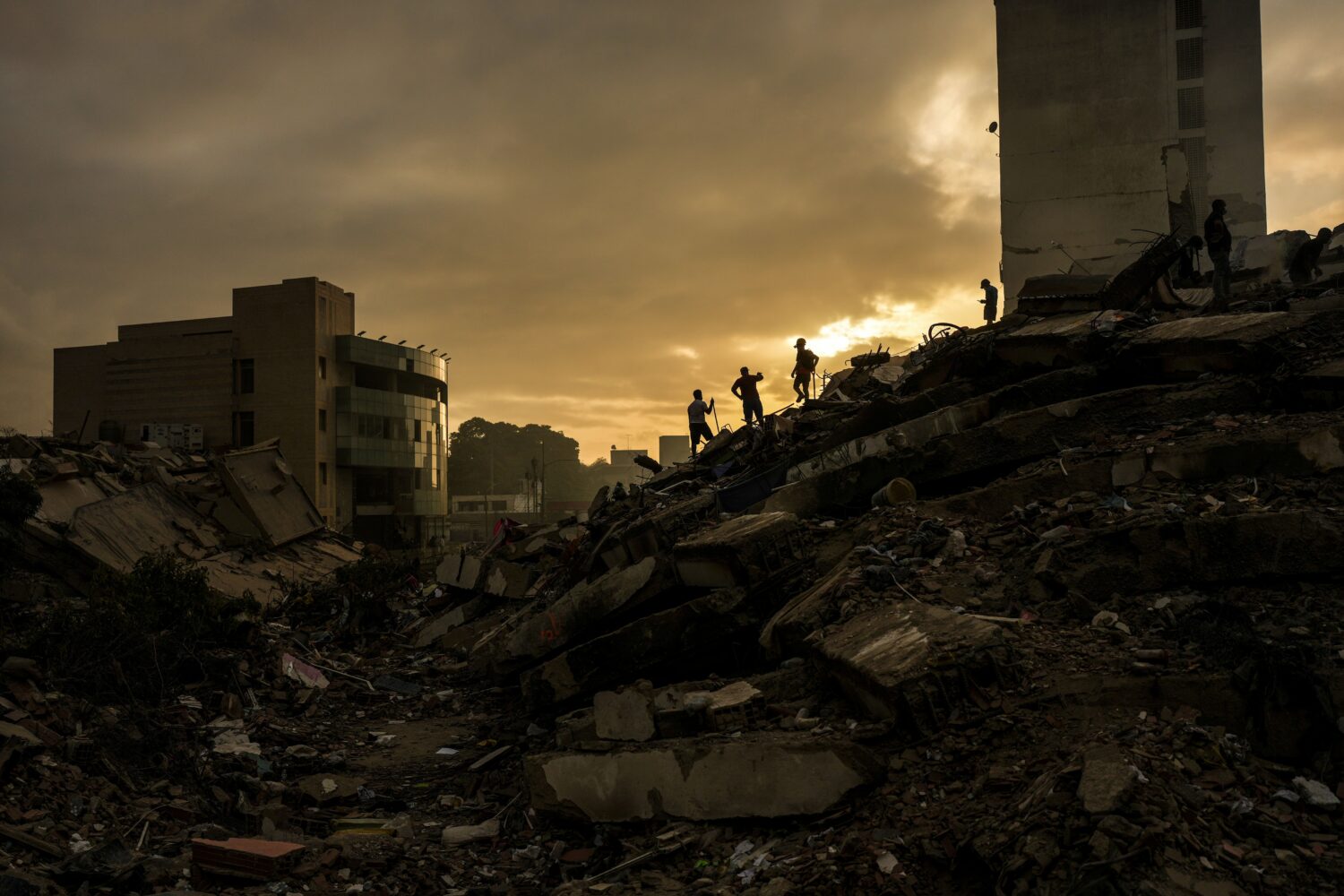 Venezuelans search for a future as well as survivors after twin quakes pile disaster on years of crisis