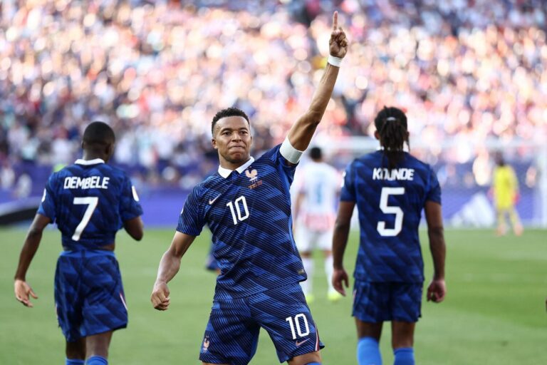 Is Mbappé too good for France?