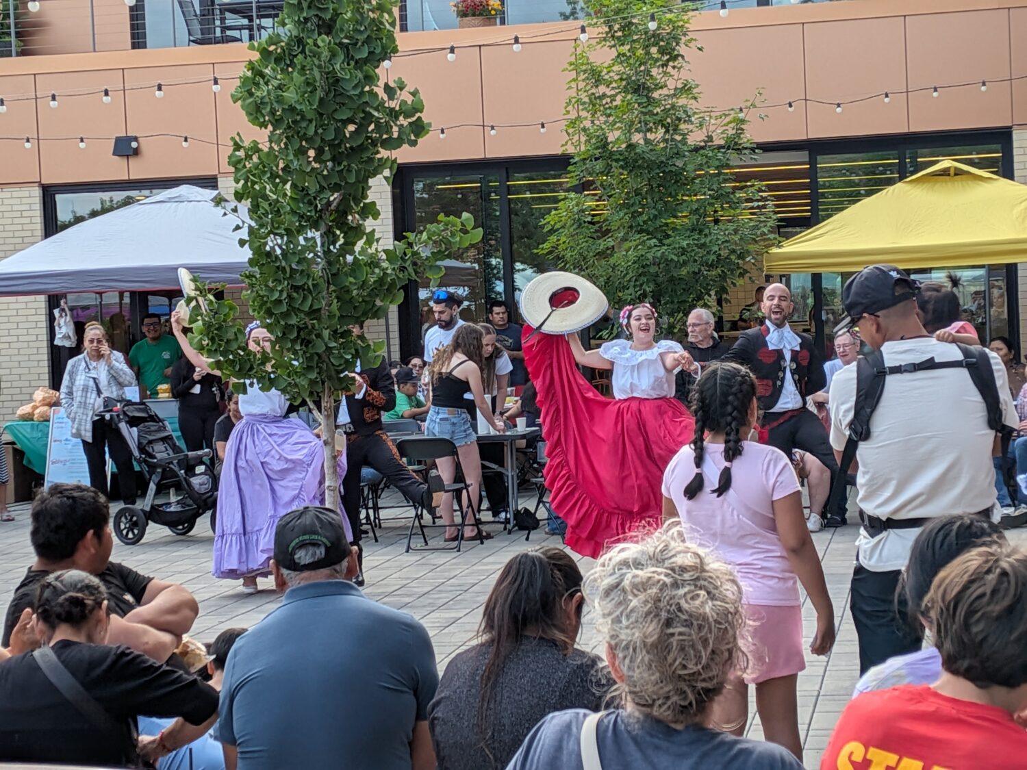 “Hidden gem” Mercadito brings Madison’s Latino community together every Thursday
