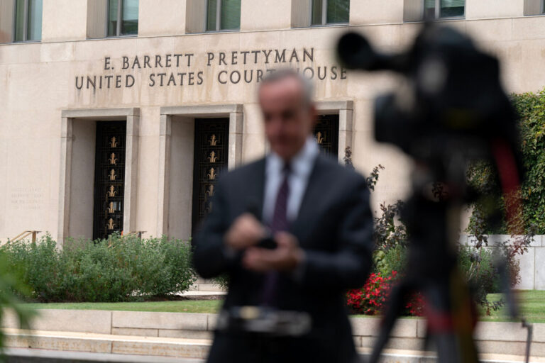Judge orders White House to restore access to CNN, MS NOW and Politico